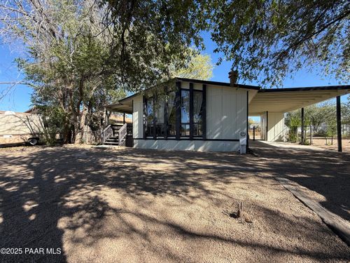 811 Judy Ave, Chino Valley, AZ, 86323-6105 | Card Image