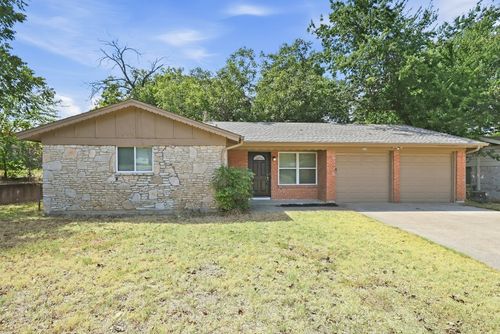 1214 Lynn St, Weatherford, TX, 76086-5610 | Card Image