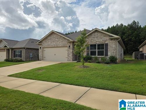 238 Ashland Dr Sw, Hanceville, AL, 35077-8170 | Card Image