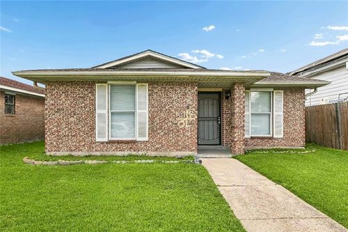 1521 Harcourt Dr, New Orleans, LA, 70122-1833 | Card Image