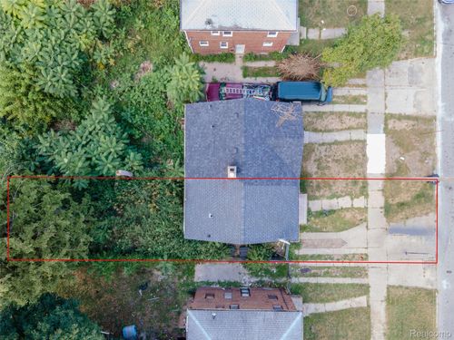 17365 Meyers Rd, Detroit, MI, 48235-1424 | Card Image