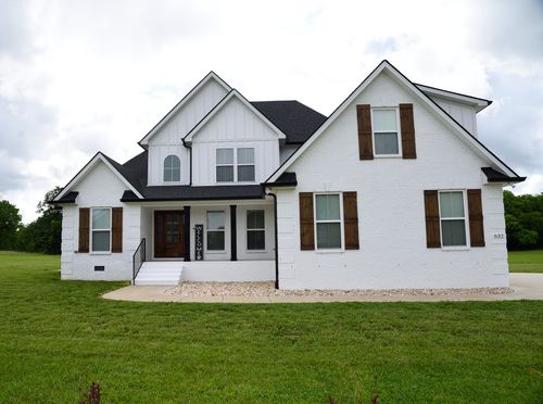 832 Longview Rd, Shelbyville, TN, 37160-5643 | Card Image