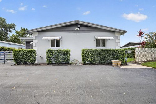 1-2-6281 Moseley Street, Hollywood, FL, 33024 | Card Image