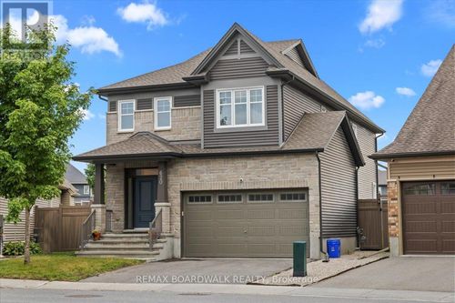 620 Barry Helman Drive, Ottawa, ON, K2J4S2 | Card Image