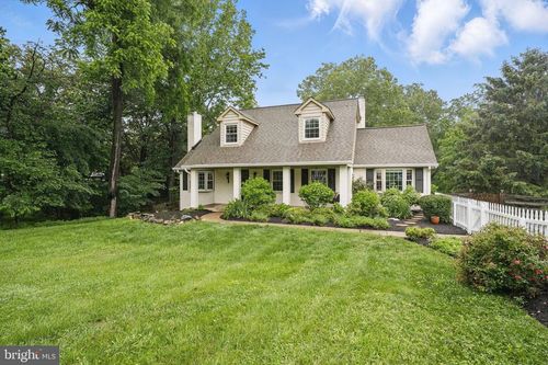 11340 Waples Mill Rd, OAKTON, VA, 22124-2003 | Card Image