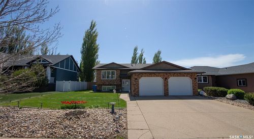 10314 Bunce Cres, North Battleford, SK, S9A3Y4 | Card Image