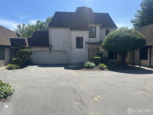 74 Carriage Pl, Edison, NJ, 08820-4019 | Card Image