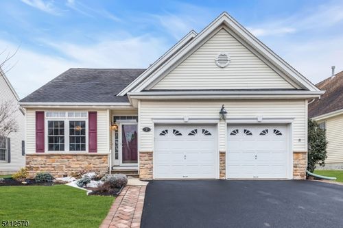 3 Bray Ct, Somerset, NJ, 08873-7274 | Card Image