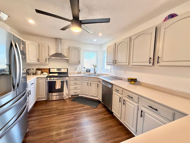 6974 Forest Preserve Rd, House other with 4 bedrooms, 3 bathrooms and 4 parking in ROCKTON IL | Image 18