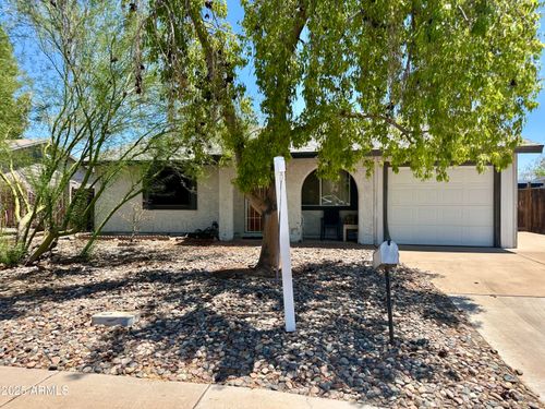 3105 N Carriage Ln, Chandler, AZ, 85224-1101 | Card Image