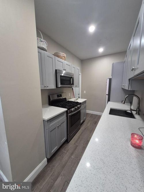 3137 Tilton St, PHILADELPHIA, PA, 19134-5833 | Card Image