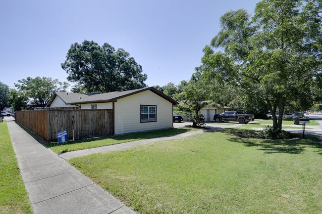 View of property exterior | Image 27