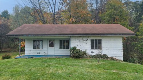 127 North Dr, Valencia, PA, 16059-2417 | Card Image