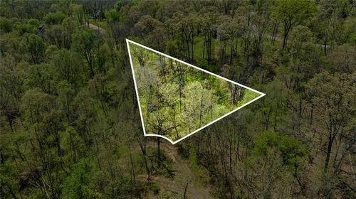 18 Halvergate Ln, Bella Vista, AR, 72715-7007 | Card Image