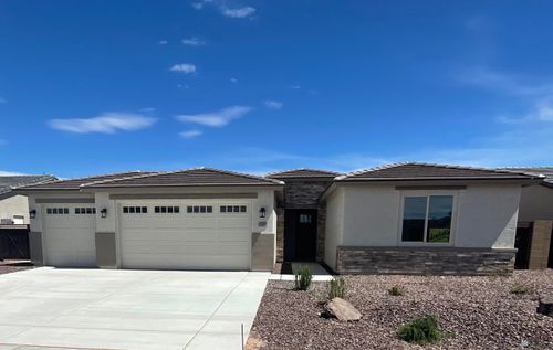 3709 S Santana Dr, Yuma, AZ, 85365-8247 | Card Image