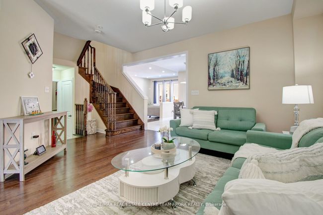 18 Fulmer Rd, House other with 6 bedrooms, 5 bathrooms and 5 parking in Brampton ON | Image 6