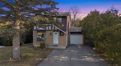 182 Ridge Rd, Bolton, ON, L7E4V4 | Card Image