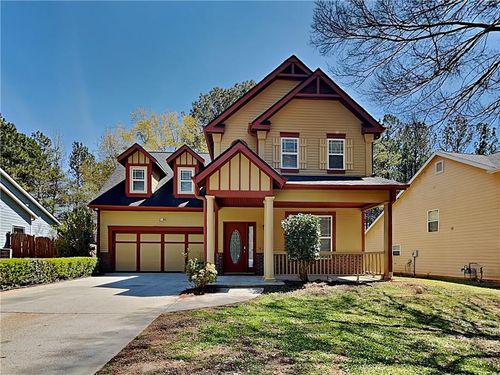 102 Parkway Dr, Fairburn, GA, 30213-1048 | Card Image