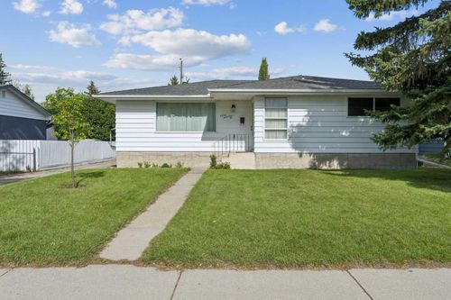 3516 Boulton Rd Nw, Calgary, AB, T2L1M6 | Card Image