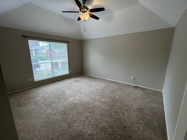 6223 Cupertino Trl, House other with 4 bedrooms, 3 bathrooms and null parking in Dallas TX | Image 6