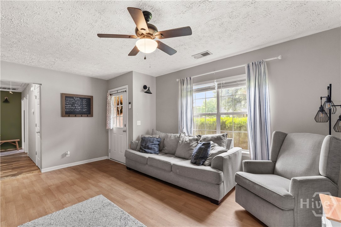 Residential in Richmond Hill 3
