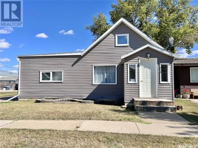 215 Simpson St, House other with 3 bedrooms, 1 bathrooms and null parking in Outlook SK | Image 1