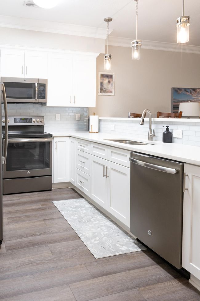 7845 Legacy Park Ct, Townhouse with 2 bedrooms, 3 bathrooms and null parking in Chattanooga TN | Image 9