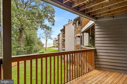 apt-101-2010 Quay Village Ct, ANNAPOLIS, MD, 21403-3863 | Card Image