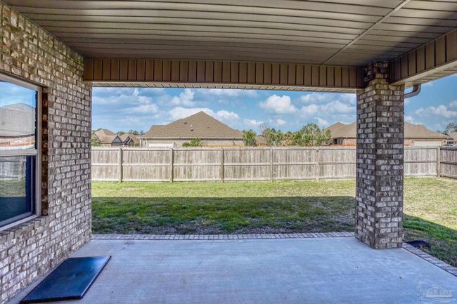 422 Chickadee St, House other with 4 bedrooms, 2 bathrooms and 2 parking in Crestview FL | Image 34