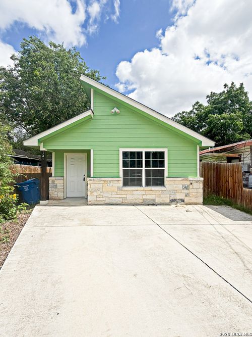 131 Arizona, San Antonio, TX, 78207 | Card Image