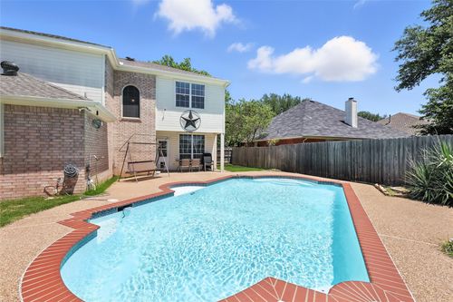 9052 Tyne Trl, Fort Worth, TX, 76118-7505 | Card Image