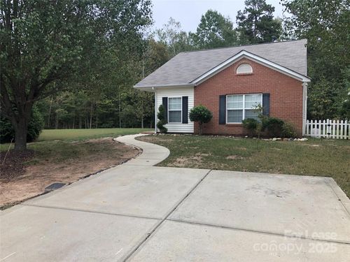 1902 Harrison Park Dr, Waxhaw, NC, 28173-9069 | Card Image