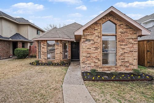 a-2008 Greenview Dr, Carrollton, TX, 75010-4051 | Card Image