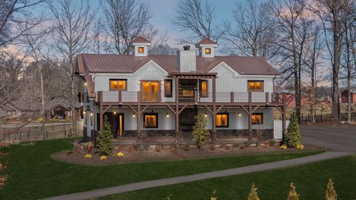 1224 Hangar Rd, Springfield, TN, 37172-2231 | Card Image