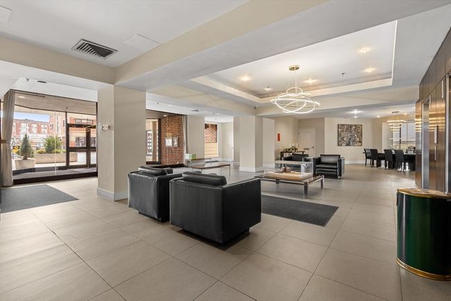 APT-502 - 15 N Beacon St, Condo with 2 bedrooms, 2 bathrooms and null parking in Boston MA | Image 21