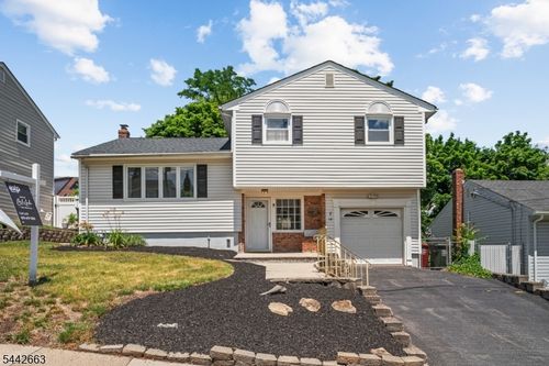 18 Carrie Ct, Nutley, NJ, 07110-3003 | Card Image