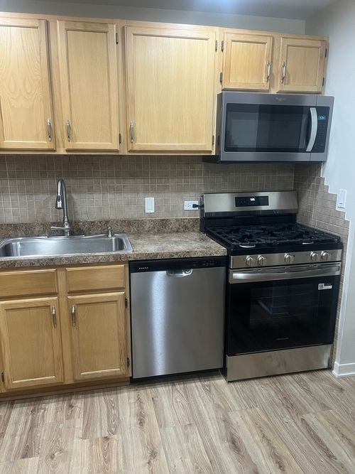 apt-201-5101 Carriageway Dr, Rolling Meadows, IL, 60008-3918 | Card Image
