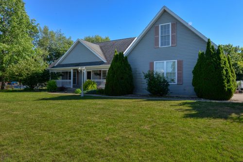 3860 Gateway, Niles, MI, 49120-8660 | Card Image