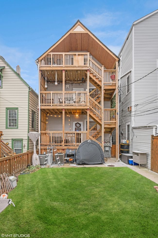 UNIT-1 - 3236 N Leavitt St, Home with 1 bedrooms, 2 bathrooms and null parking in Chicago IL | Image 16