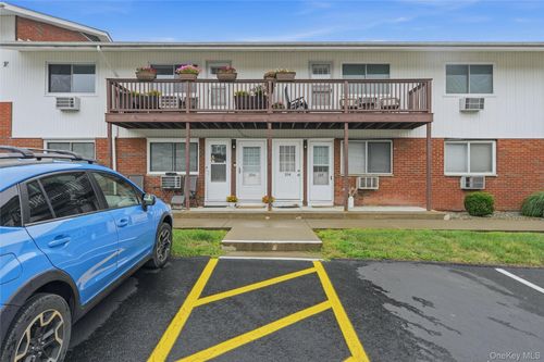 f106-321 Titusville Rd, Poughkeepsie, NY, 12603-2946 | Card Image