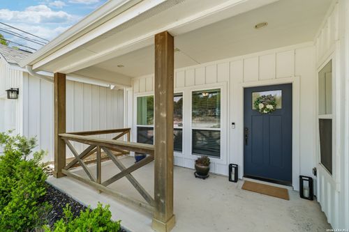 539 Scenic Dr, Canyon Lake, TX, 78133-3657 | Card Image