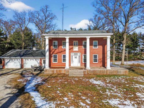 8010 W County Road 400 N, Royal Center, IN, 46978-9110 | Card Image