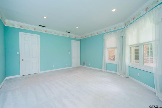 7 Summer Creek Way, House other with 4 bedrooms, 4 bathrooms and null parking in Longview TX | Image 22