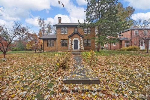 634 Barstow Pl, Webster Groves, MO, 63119-3504 | Card Image