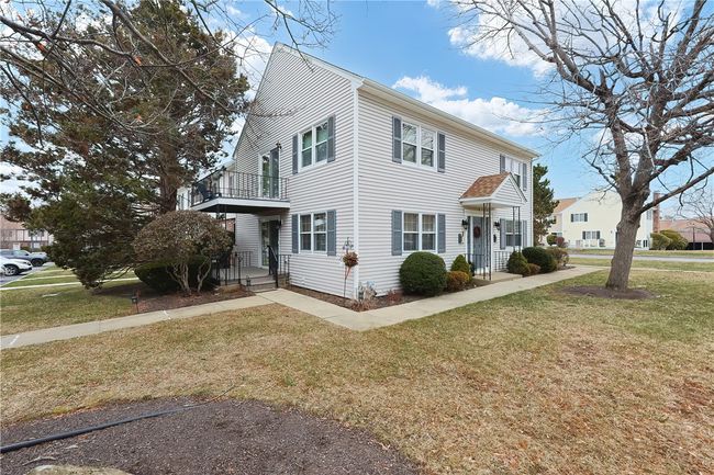 APT-53 - 2970 Mendon Rd, Condo with 2 bedrooms, 1 bathrooms and 2 parking in Cumberland RI | Image 32