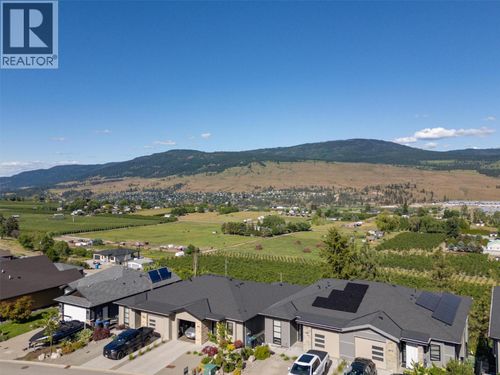 9659 Santina Rd, Lake Country, BC, V4V2R9 | Card Image