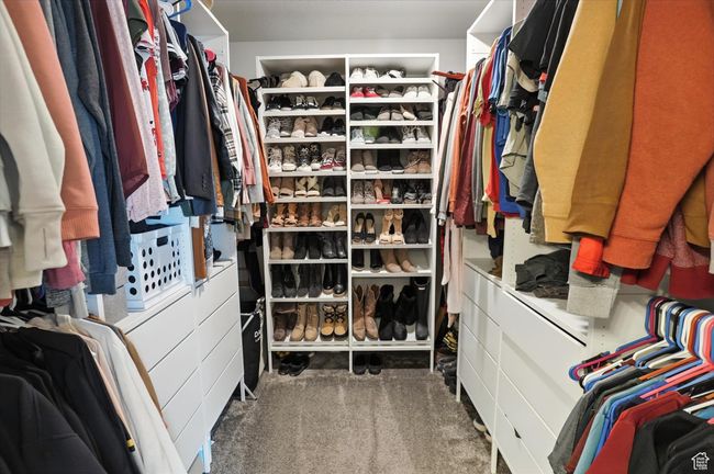 Spacious walk-in closet, carpeted | Image 13