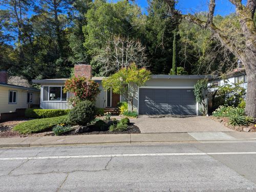 309 Oak Manor Dr, Fairfax, CA, 94930-1033 | Card Image