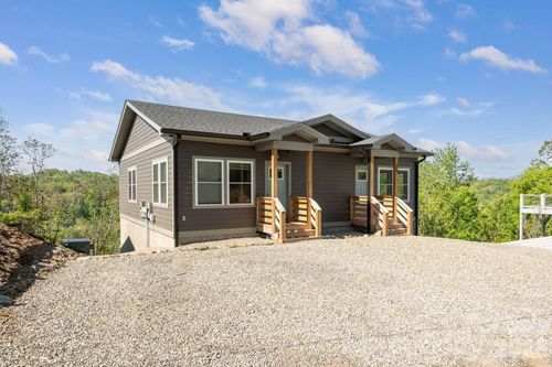 30 and 32 View Street, Asheville, NC, 28804 | Card Image