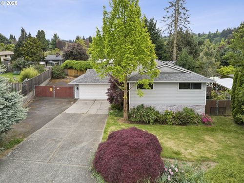6922 Se Renada St, Milwaukie, OR, 97267-3248 | Card Image